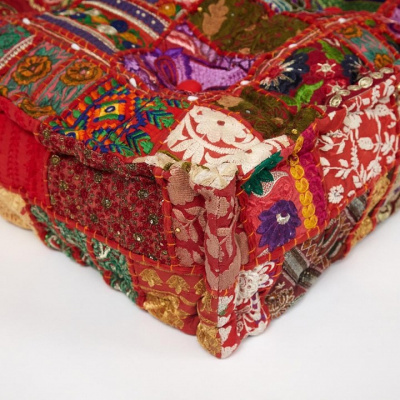 Модуль мягкий Secret De Maison GIPSY (mod. 10206) cotton patchwork, 80х80х20см, этнический красный фото Модуль мягкий Secret De Maison GIPSY (mod. 10206) cotton patchwork, 80х80х20см, этнический красный. Фото №2