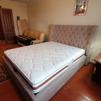 Кровать 1726 BEIGE бежевая с ящиком для белья фото Кровать 1726 BEIGE бежевая с ящиком для белья. Фото №2